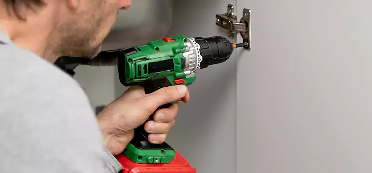 Commercial Door Hinge Repair Southgate